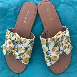 American Eagle Big Girls Sandals